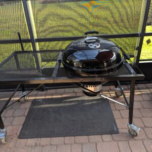 Weber table for 26'' charcoal weber grill
